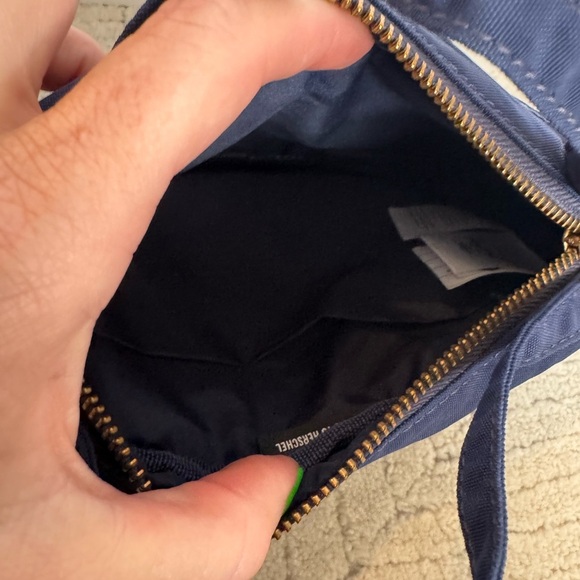 Herschel cross body bag navy - Picture 4 of 10